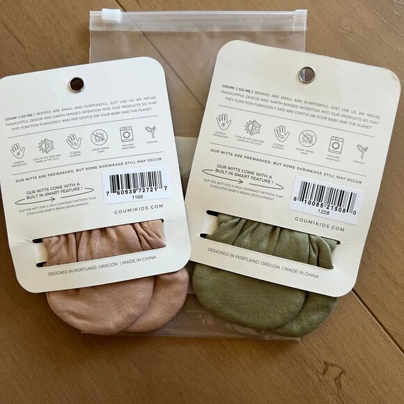 NWT Goumi Kids Baby Mitts Set Artichoke Sandstone SZ 0-3 mo Green Tan Bamboo - Picture 2 of 2